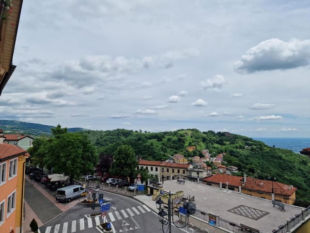 Terrazza dell'Albergo Al Sole con vista sull'Altopiano di Asiago